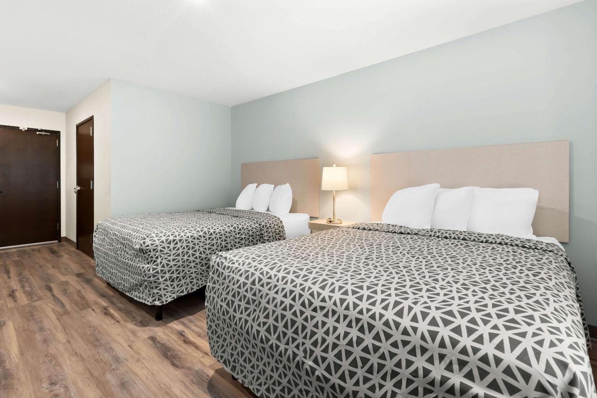 Woodspring Suites Savannah West Chatham Parkway Exterior foto